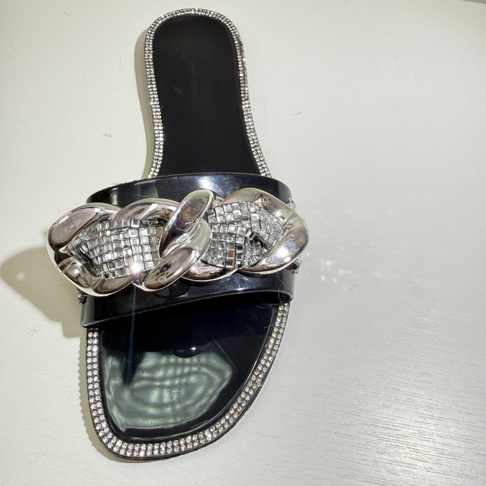 Women    Open Round Toe Slip On  Fashion chain  top Flats jelly Sandals Ds82